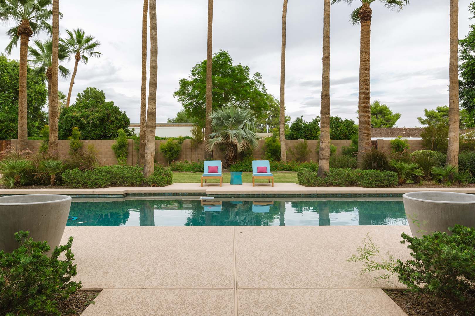 FRANK LLOYD WRIGHT IS LISTENING Central Phoenix Design 