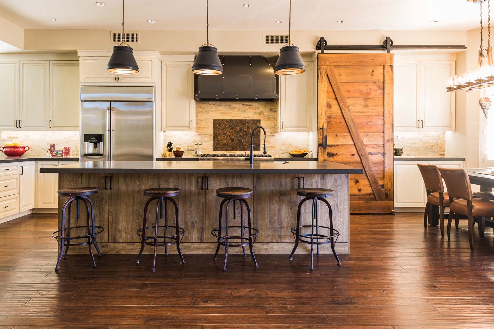 INDUSTRIAL FARMHOUSE Gilbert Interior Design 