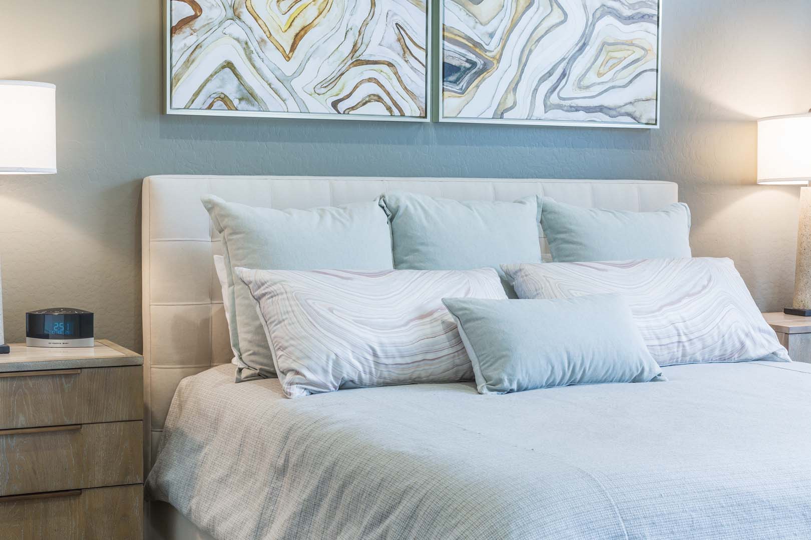 THE PERFECT INSIDE OUT CONTEMPORARY Ocotillo, Chandler Interior Design 