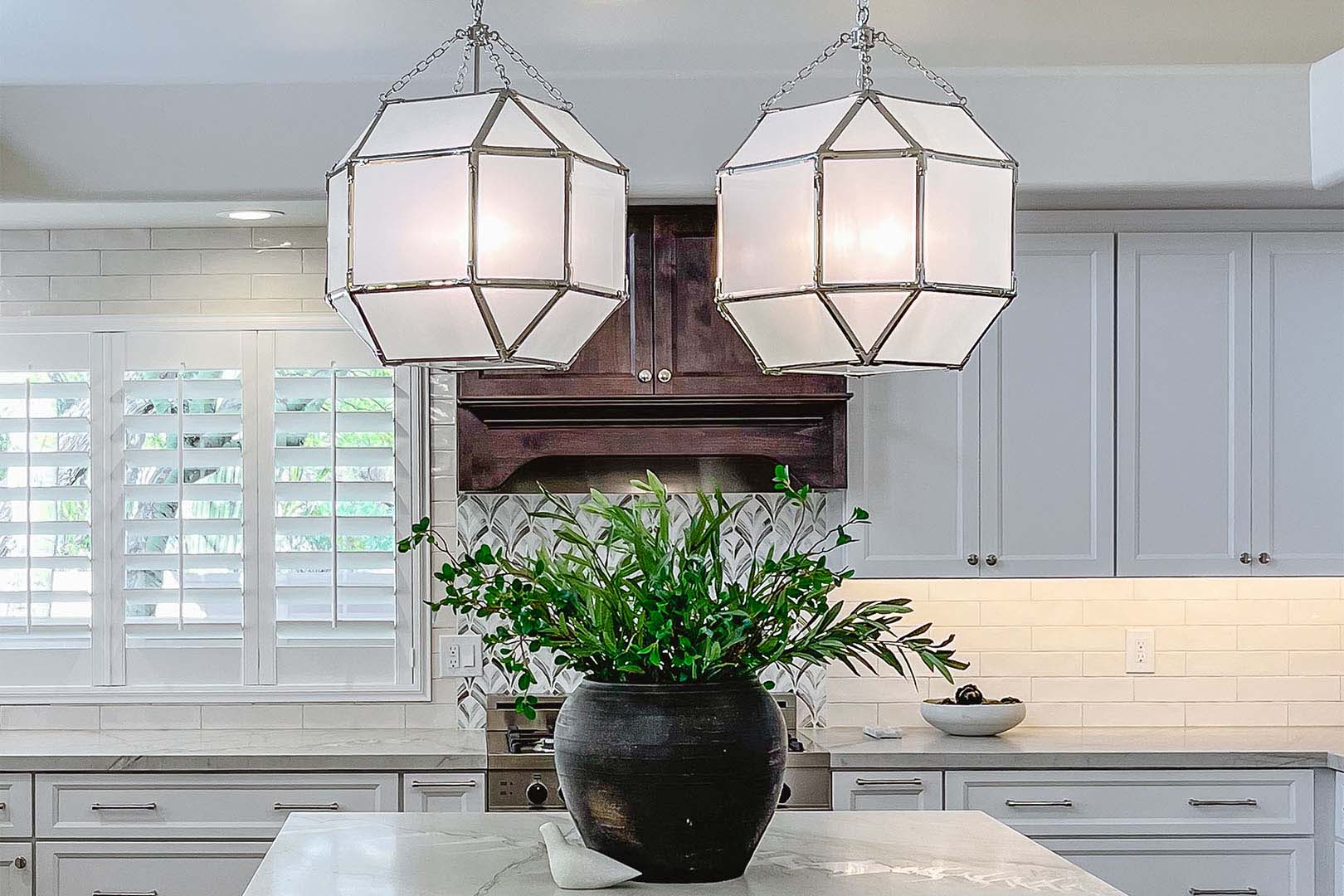 TIMELESS BEAUTY  Phoenix 